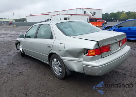 2000 Toyota Camry Le V6 из США, поврежденный, VIN 4T1BF22K4YU098726